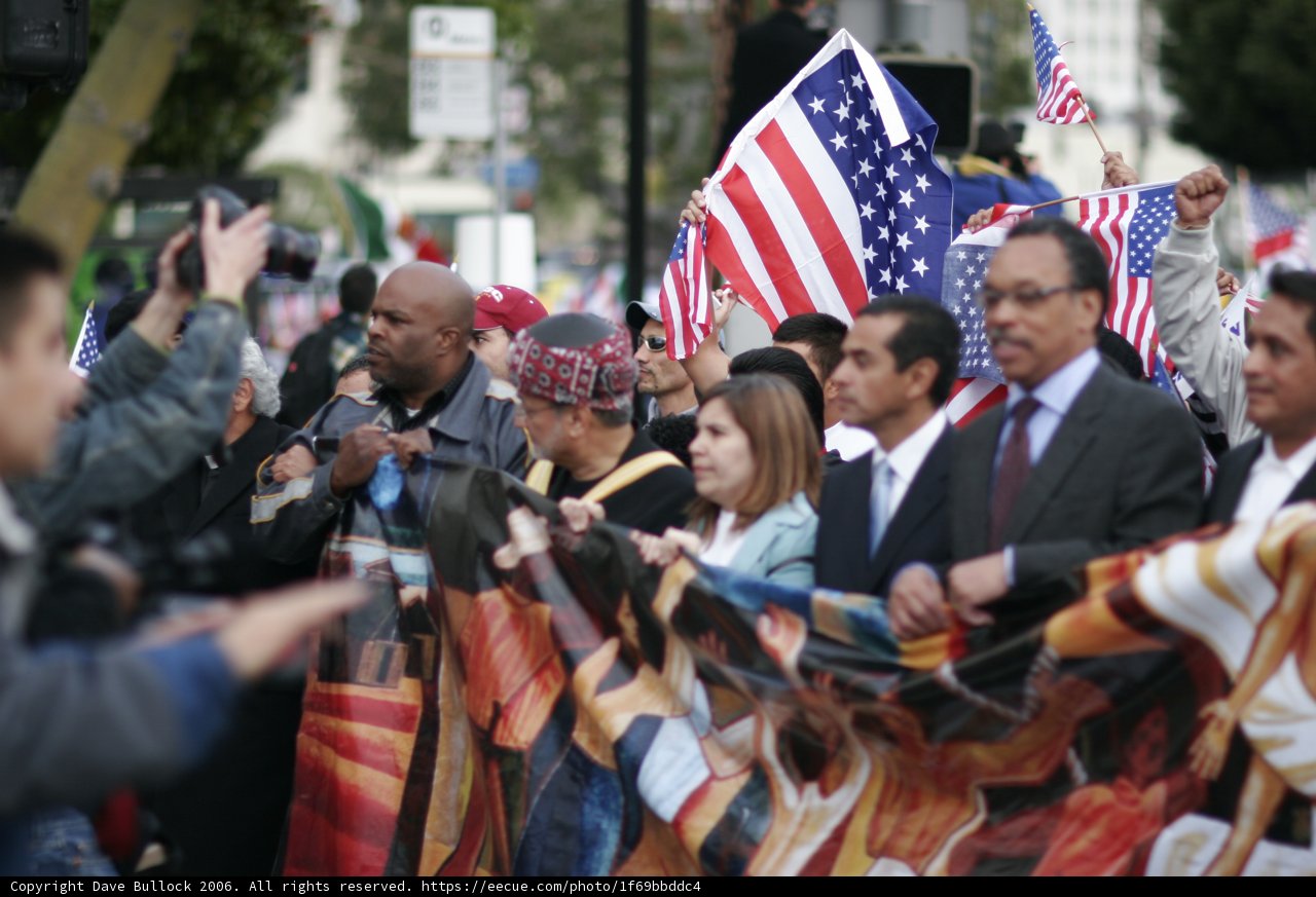 Patriotic Wave