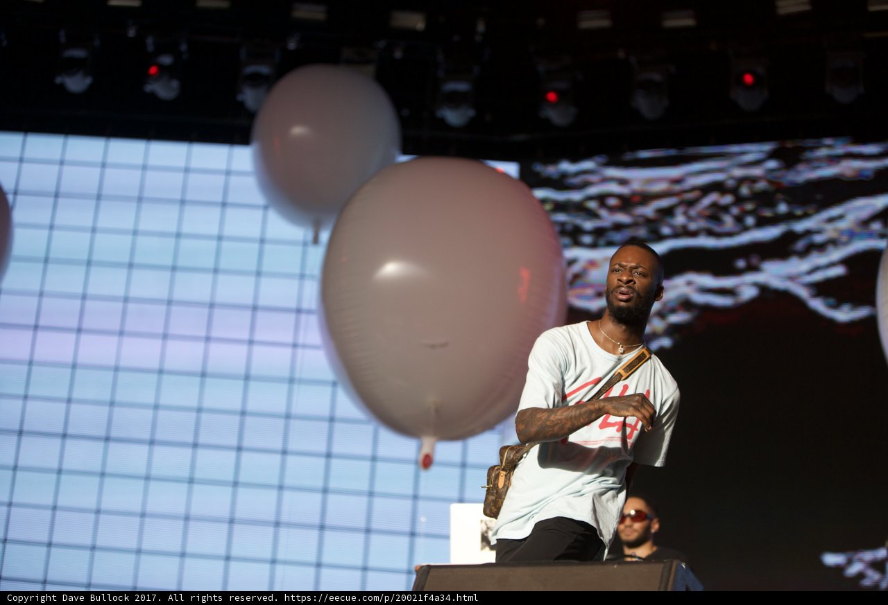 Sphere of Balloons