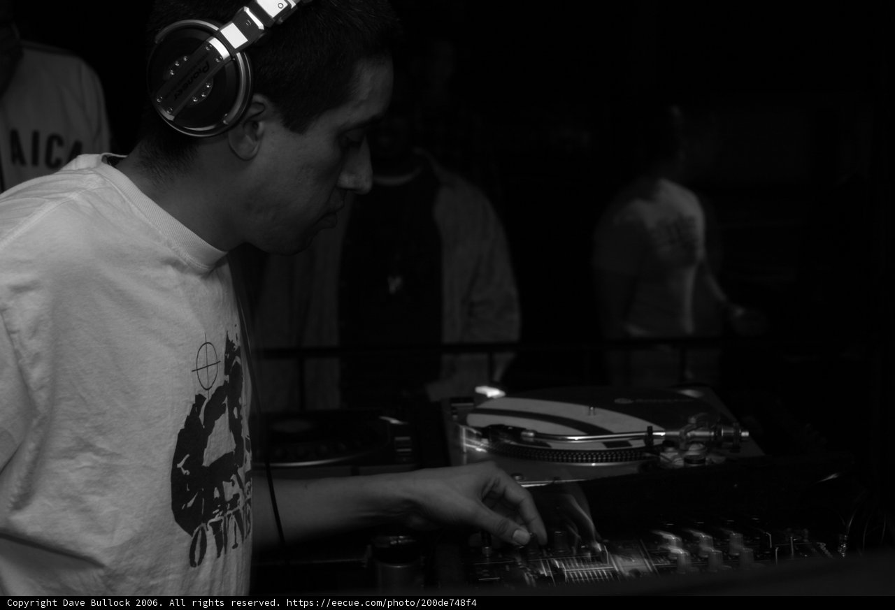 DJ Raul R in Action