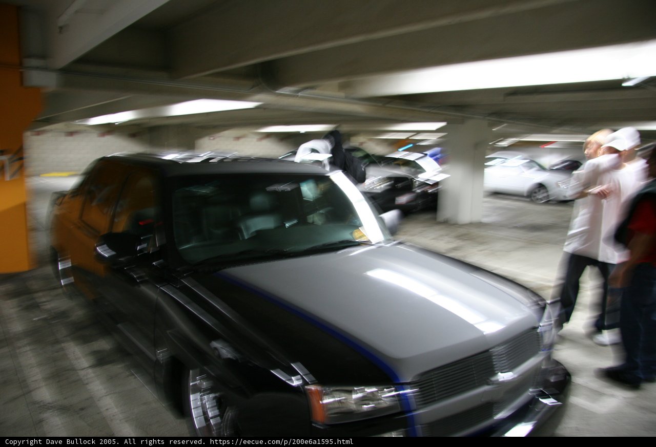 Coupe Mustang in Parking Garage