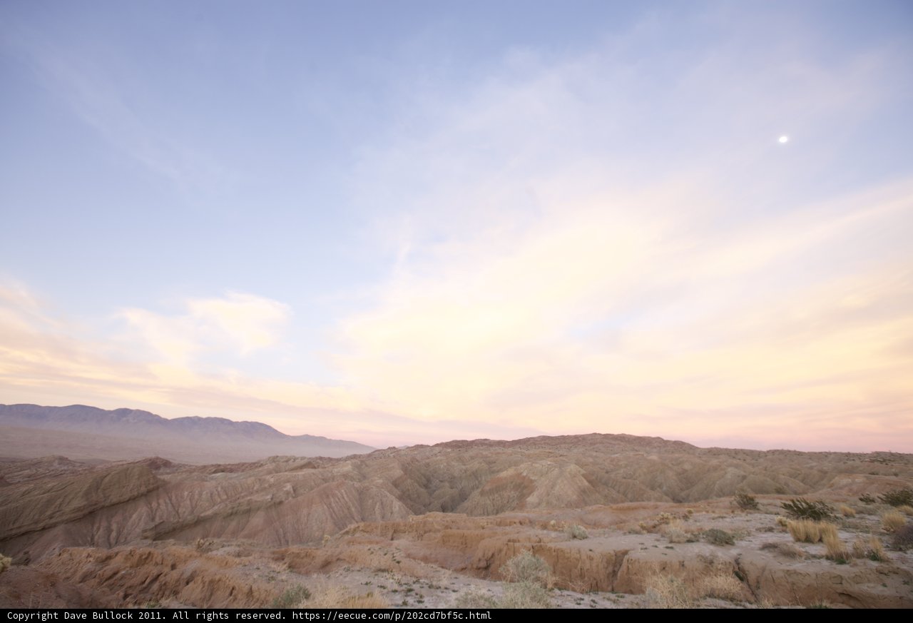 Moonrise in the Desert