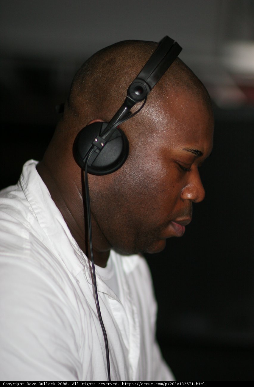 Bass Rushin' Groove