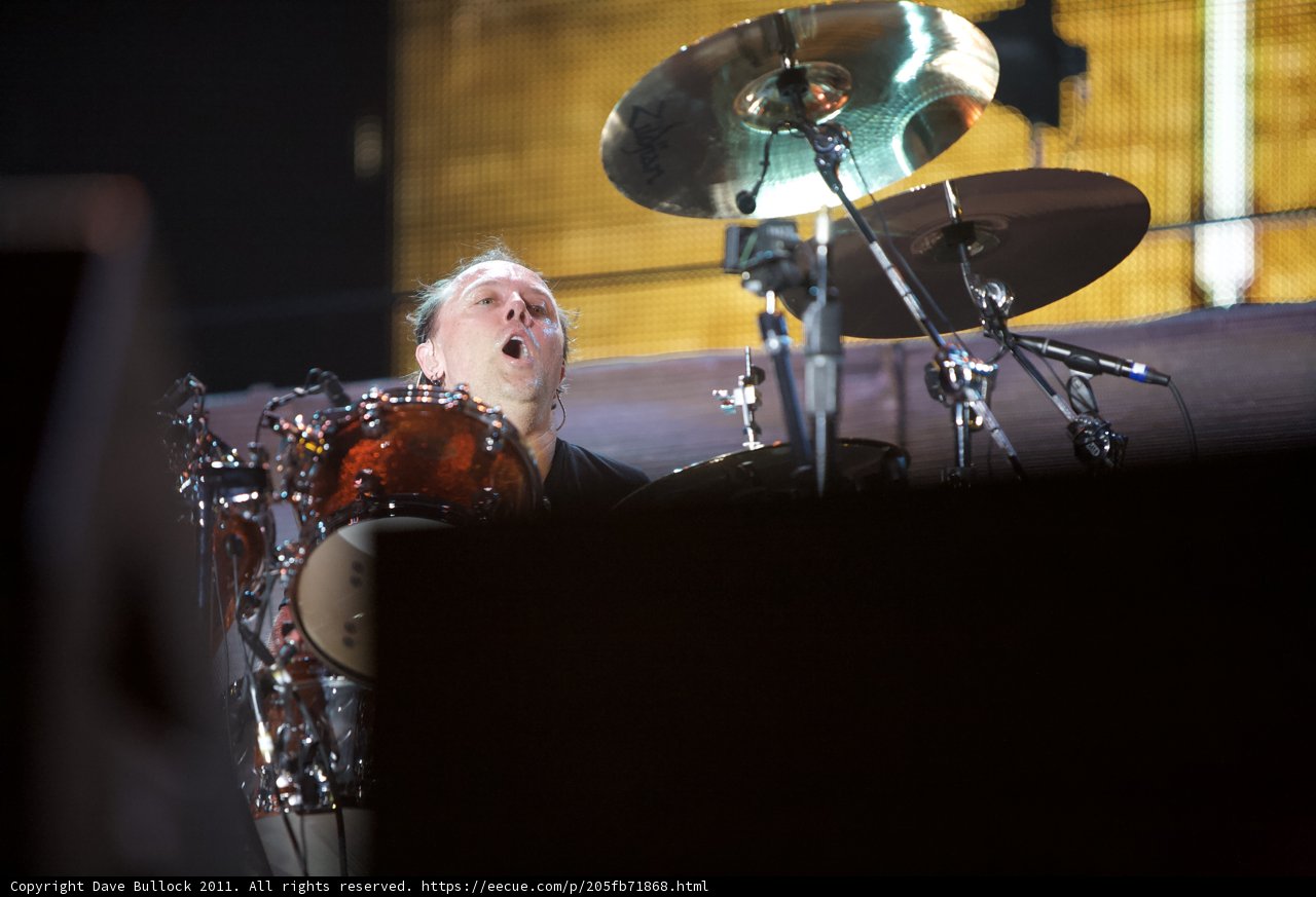 Lars Ulrich rocks the crowd with his drum performance