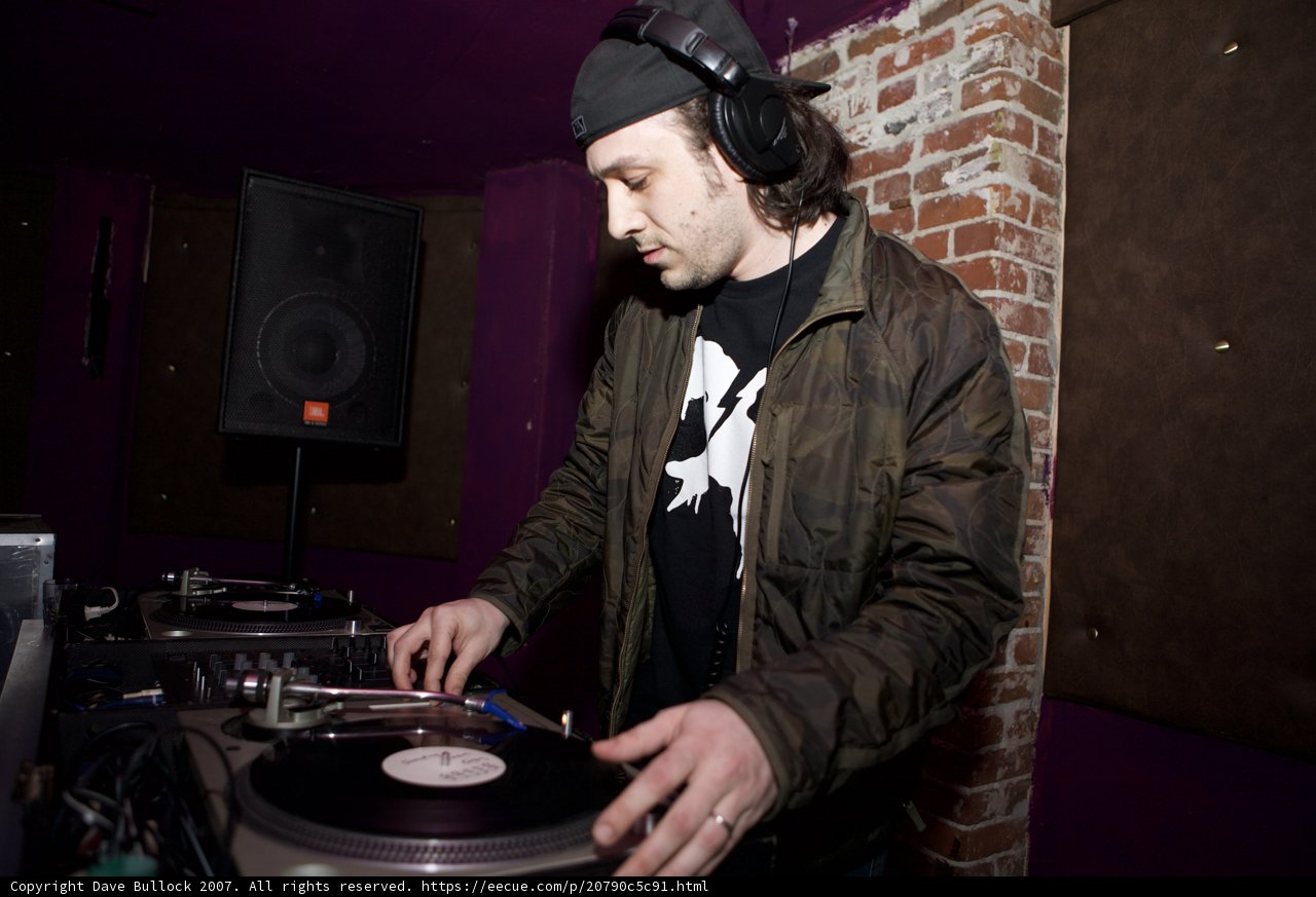 Spinning Tracks