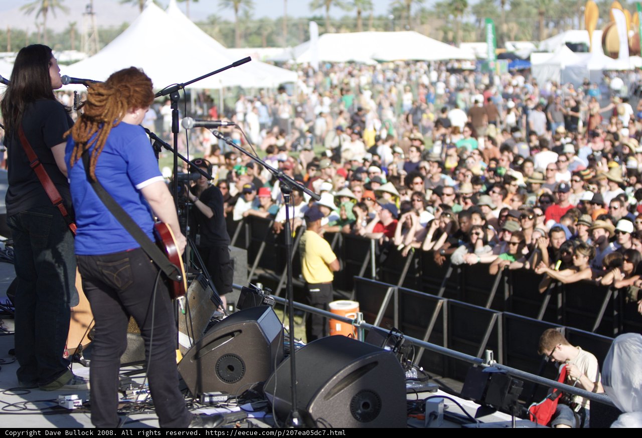 Coachella Crowd Rocks to Cyril Richardson's Performance