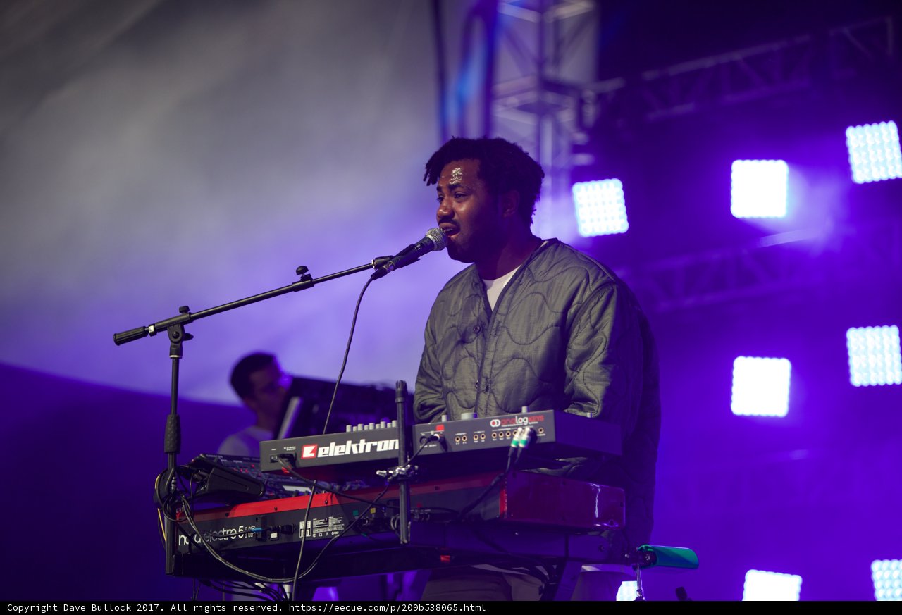 Sampha's Mesmerizing Solo Performance at Coachella 2017