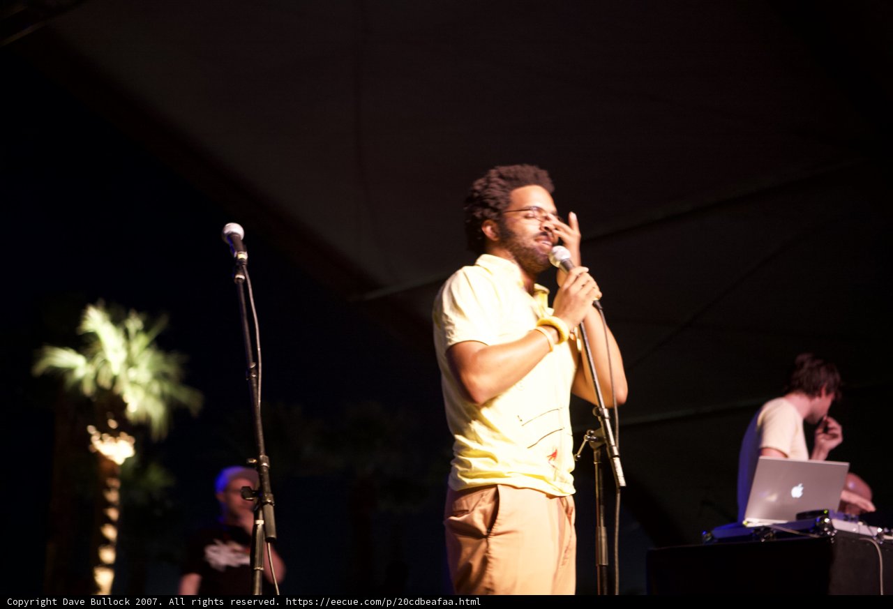Entertainer Rocks the Crowd with Dual Microphones