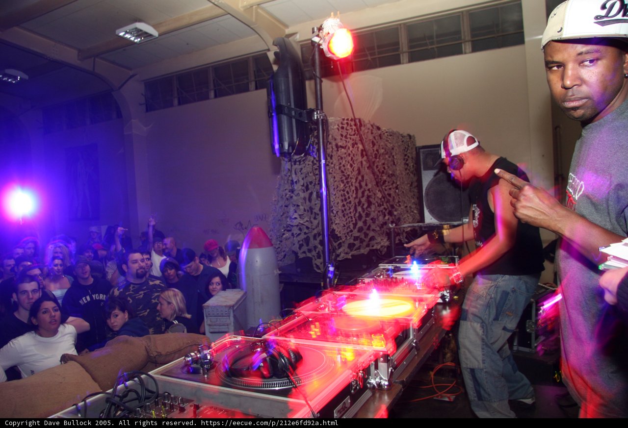 Nightclub DJ Wows Crowd