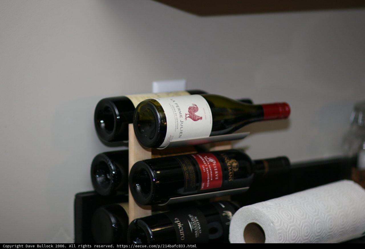 Vintage Vino