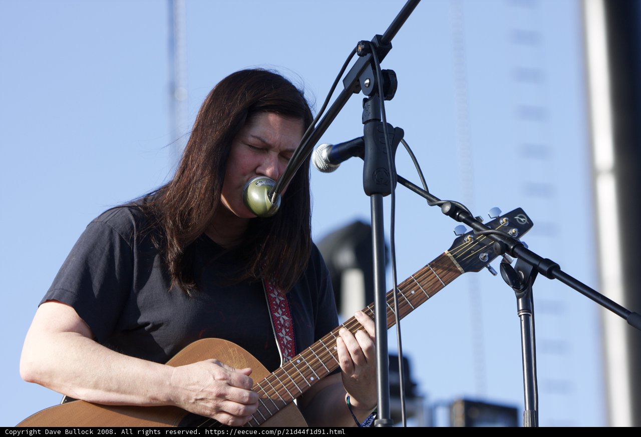Kim Deal Serenades the Crowd at Coachella with Her Acoustic Guitar