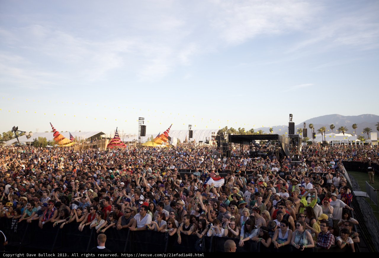 Coachella Music Festival Brings the Crowds