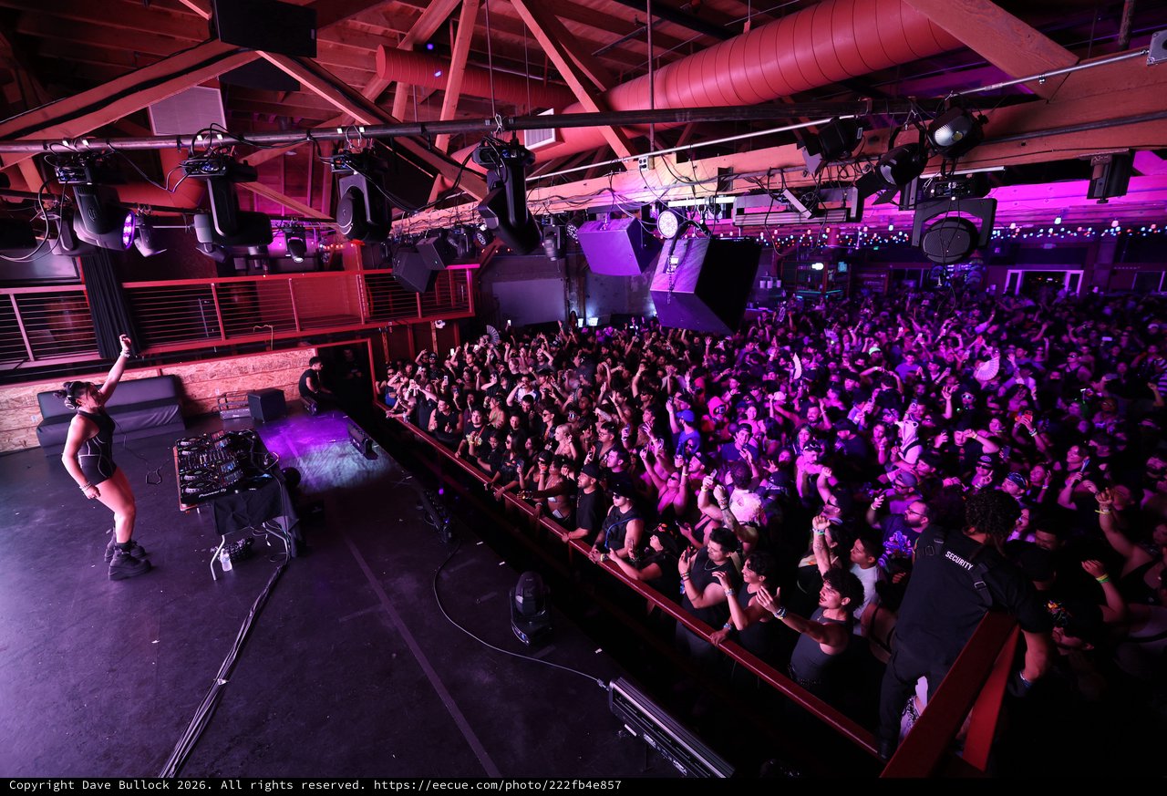 DJ Ignites Packed Crowd at Wobbleland 2026
