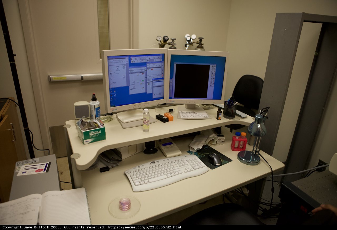 Dual Monitor Computer Desk