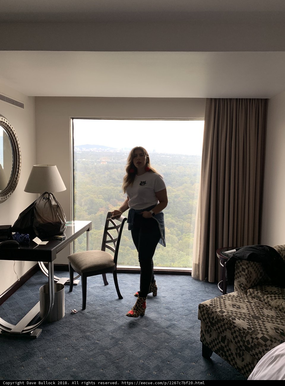 A Cozy Stay in the City