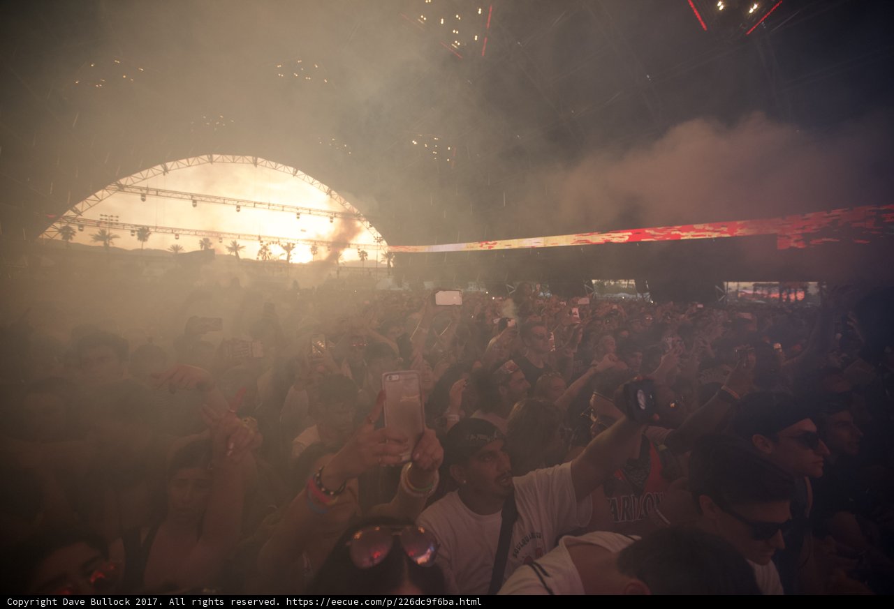 Smoke and the Sound: A Concert Experience