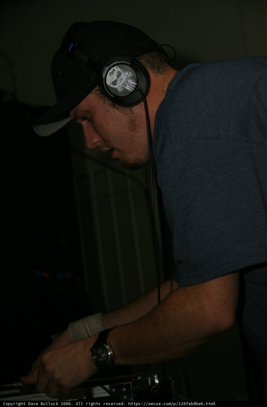 DJ Travis B Mixing Beats
