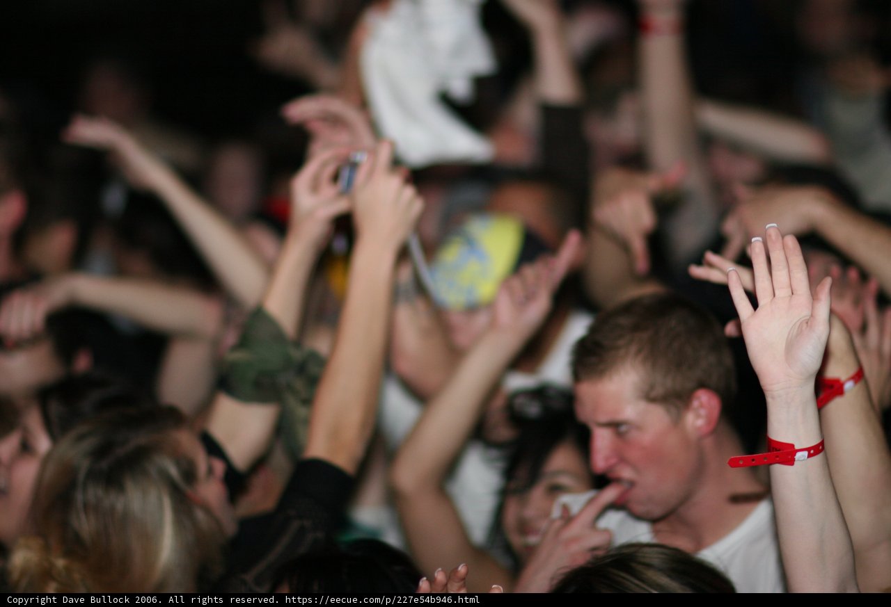 Fingers in the Crowd