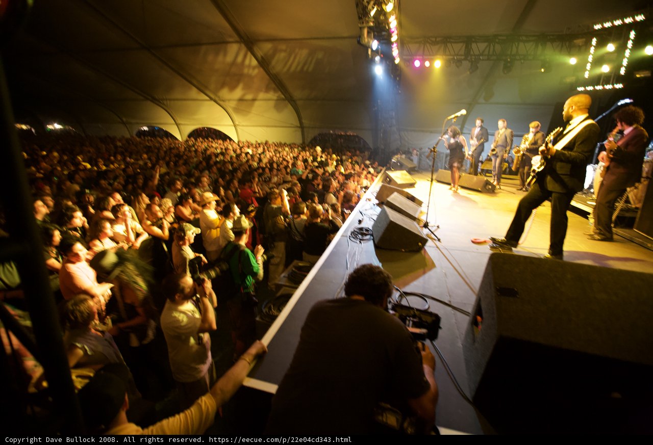 Rocking the Crowd at Coachella 2008
