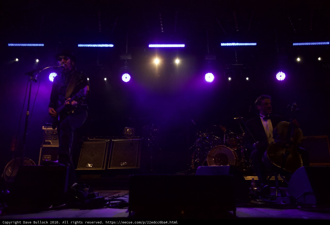 Les Claypool Rocks Coachella Crowd