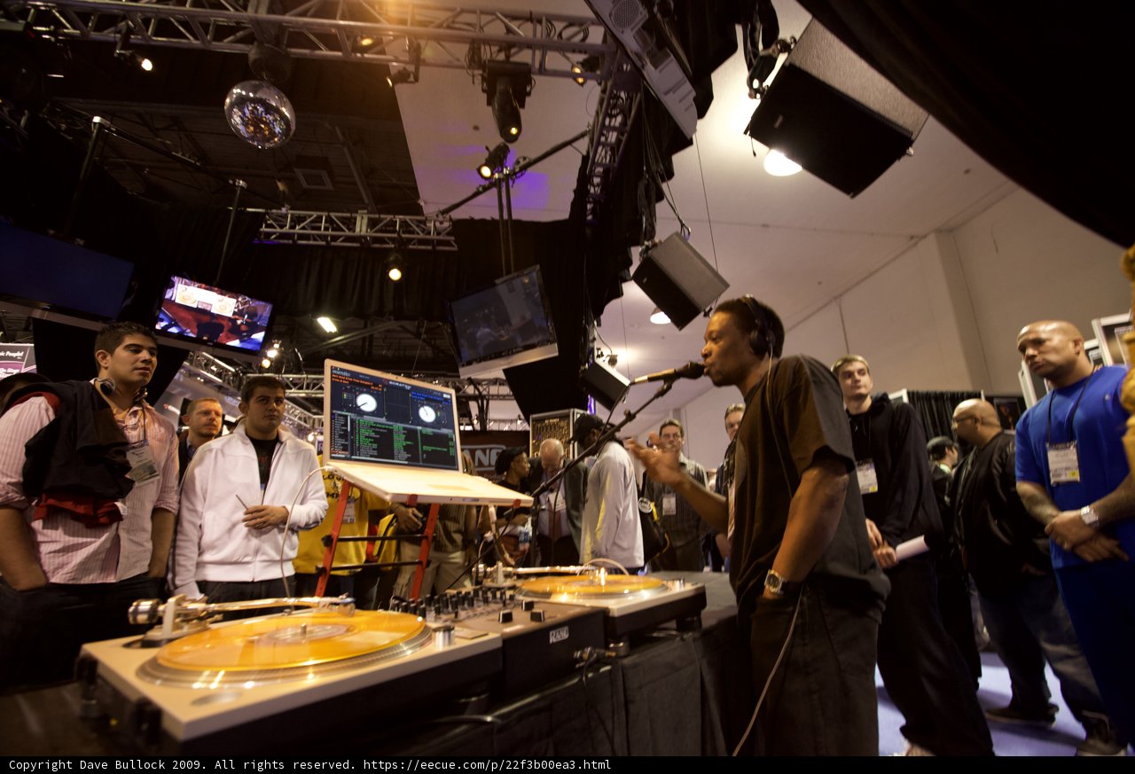 The Maestro on the Turntables