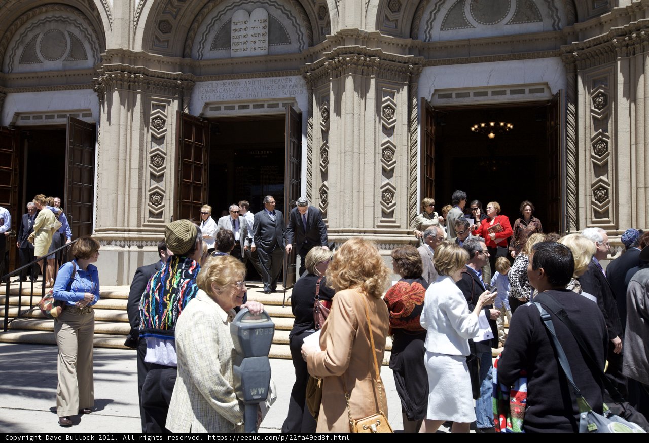 The Ordination Crowd