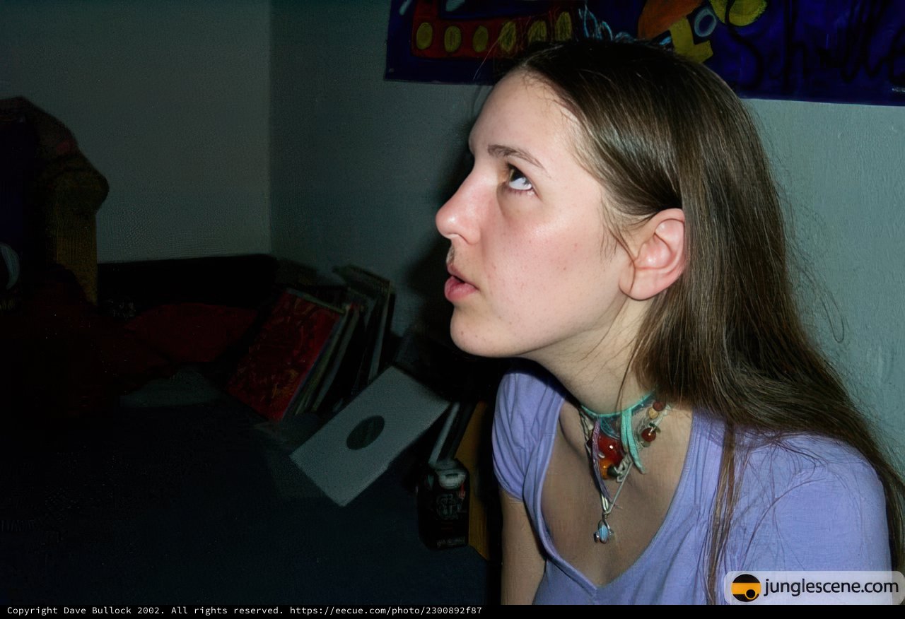 The Teen with the Necklace