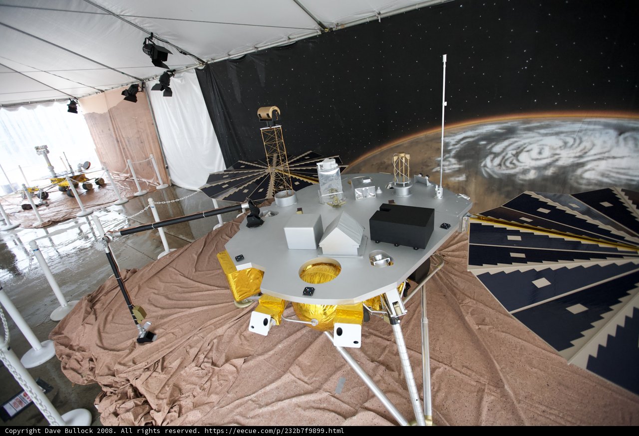NASA Spacecraft on Display at JPL Mars Lander Exhibit