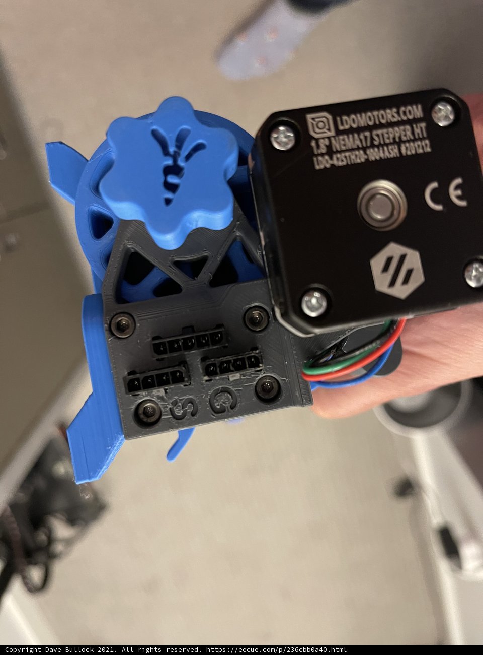 Robotic gadgetry in the palm of your hand
