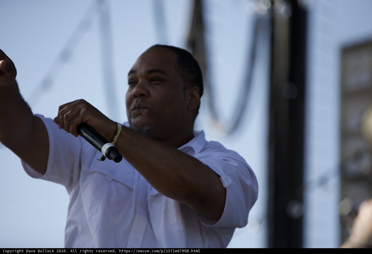 Vincent Mason delivers a solo performance with passion