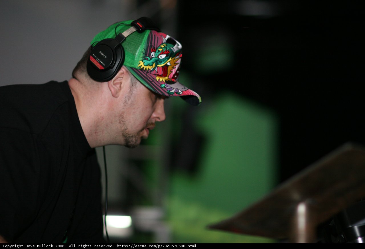 Groovin' with Headphones