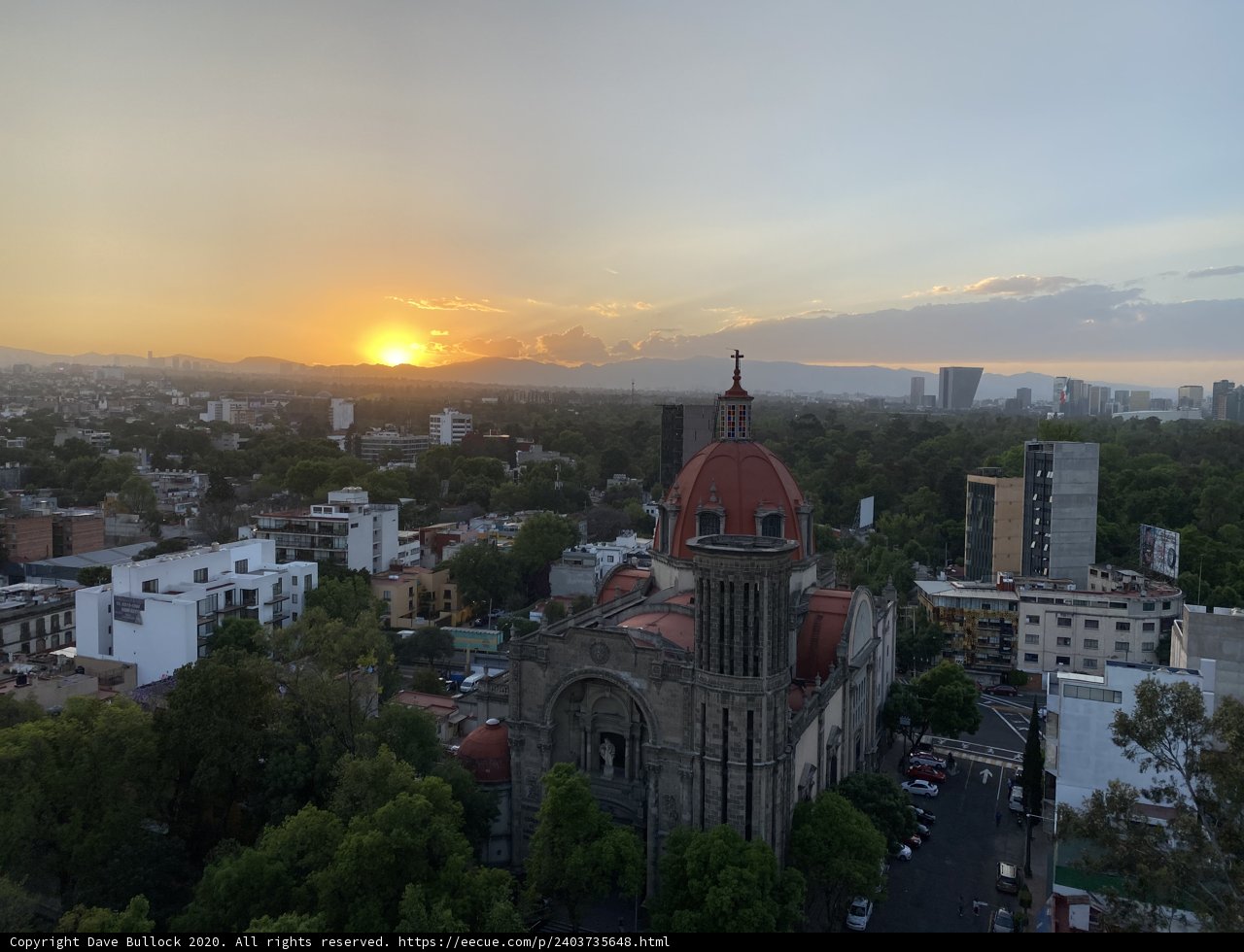 Sun Sets Over Cuauhtémoc's Metropolis