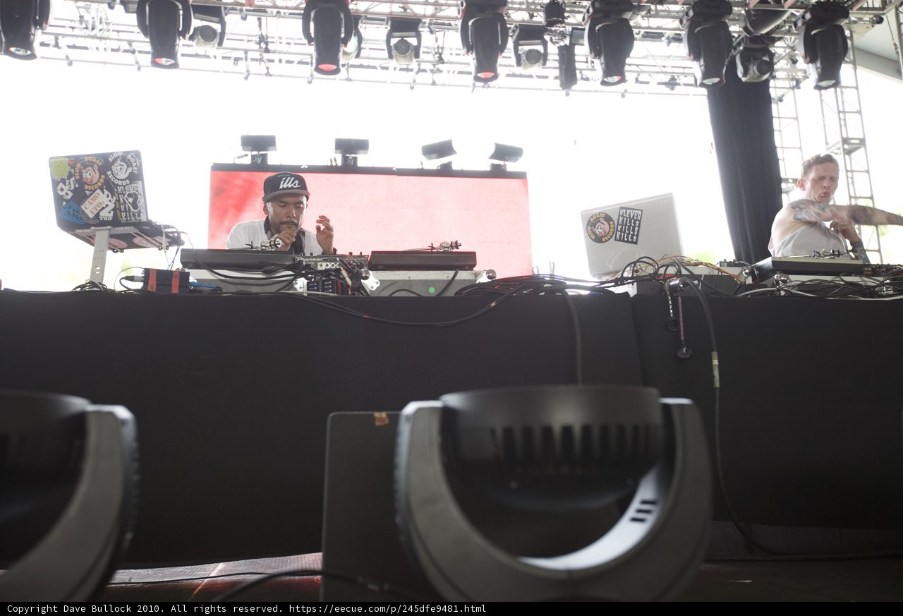 DJ Craze and Craze working their magic at Coachella