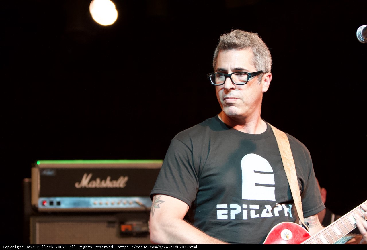 Brett Gurewitz rocks the house with his electric guitar