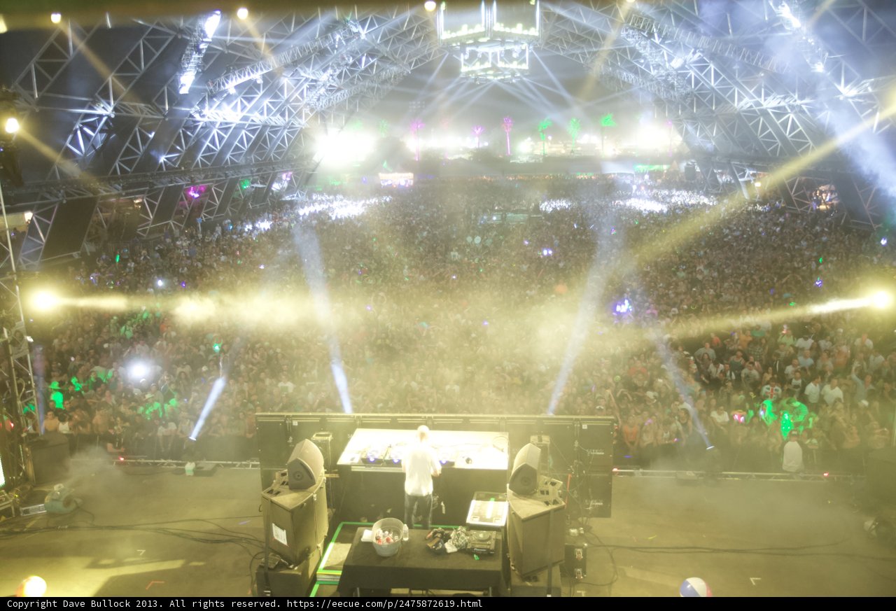 Spotlight on the Crowd