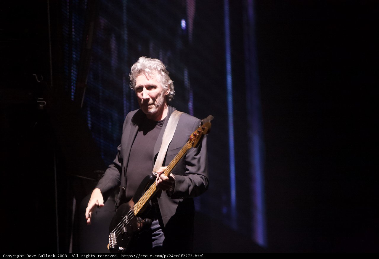 Roger Waters Shreds on His Guitar