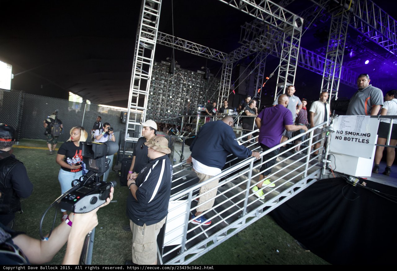 Crew in Photo Pit