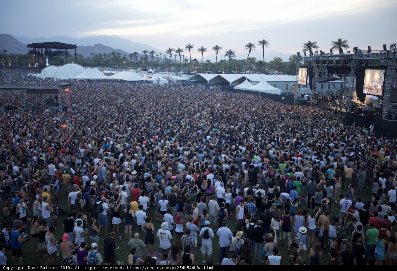 Coachella Sunday Concert Crowd