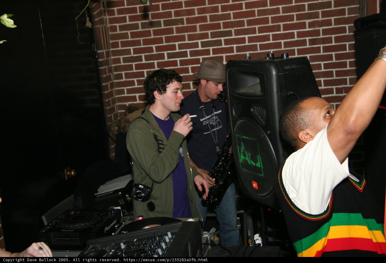 Green Shirt Deejay