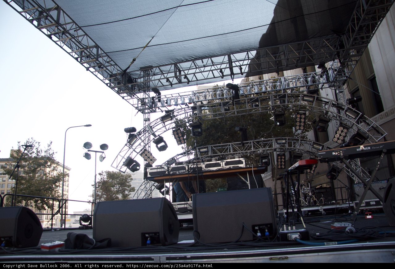 Electrifying Performances on the Majestic Metal Stage