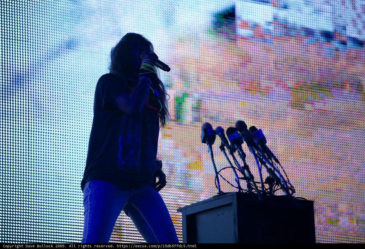 Commanding the Crowd