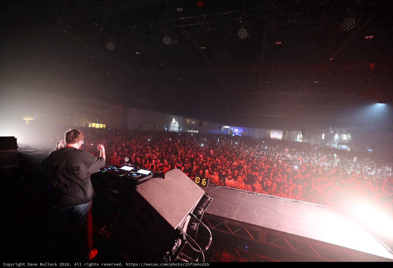 DJ Commands Massive Crowd at Wobbleland 2026