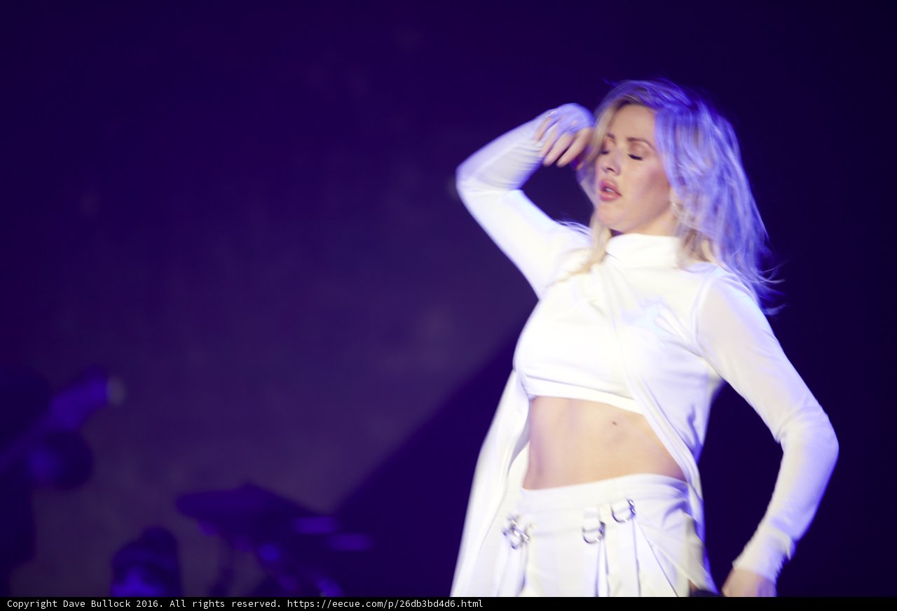 Ellie Goulding Takes Coachella by Storm