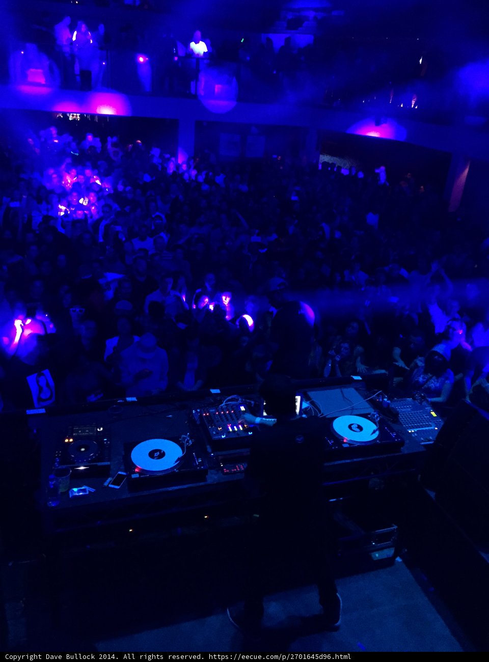 Club Vibes in the Heart of Los Angeles