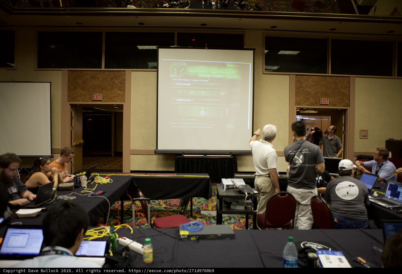Defcon 18 Crowd Working on Laptops