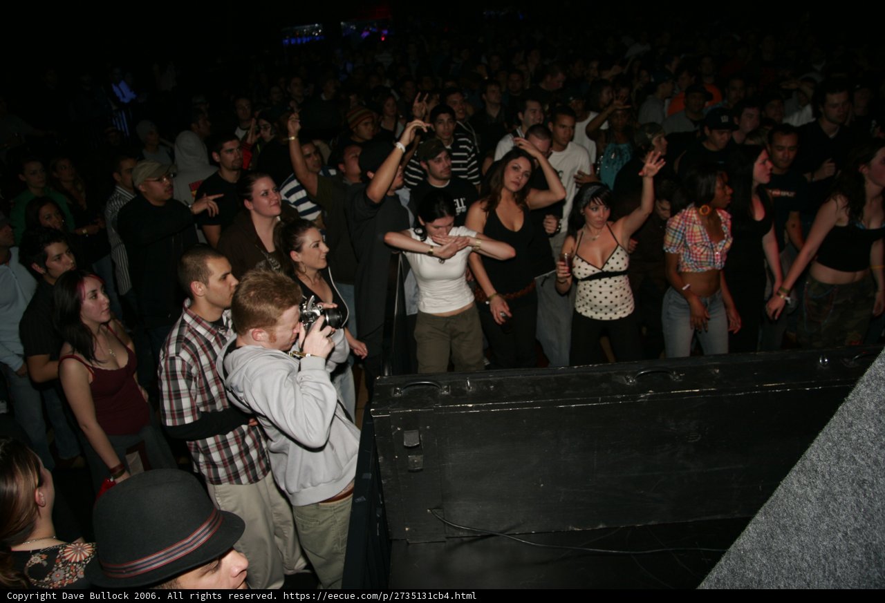 Vibrant Nightlife at Viram Funktion Concert
