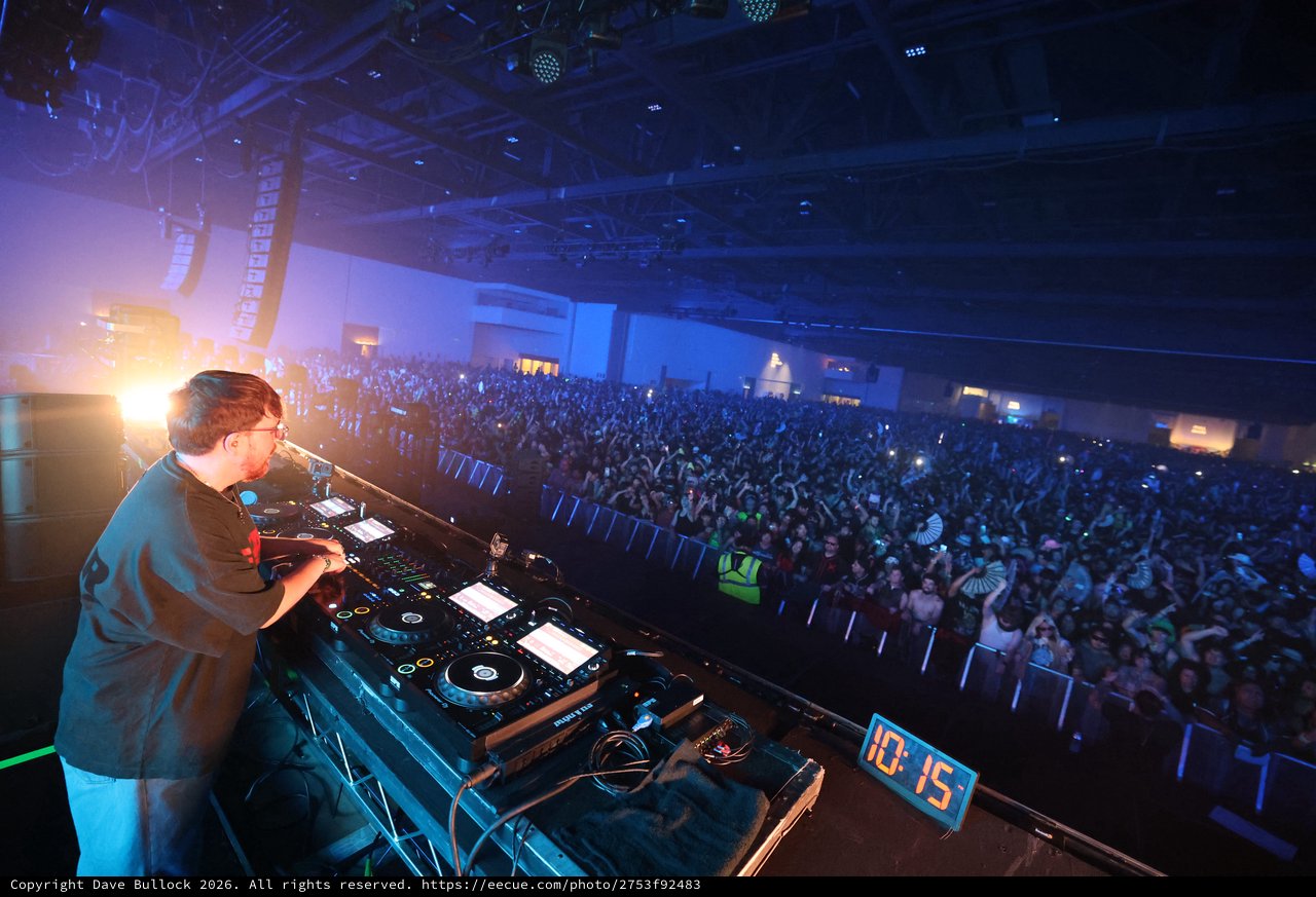 DJ Commands Massive Crowd at Wobbleland 2026