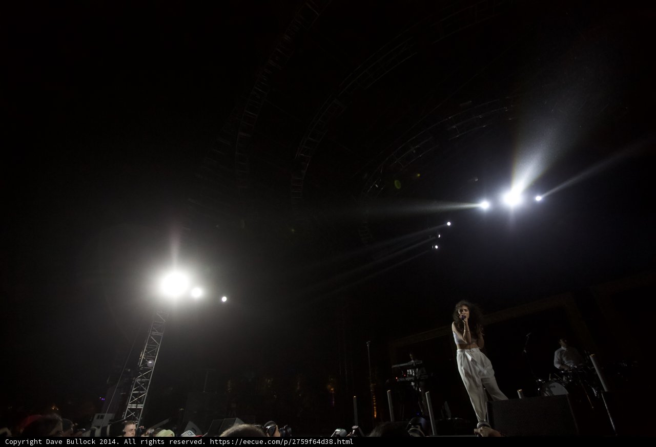 Lorde Shines on Stage at Coachella