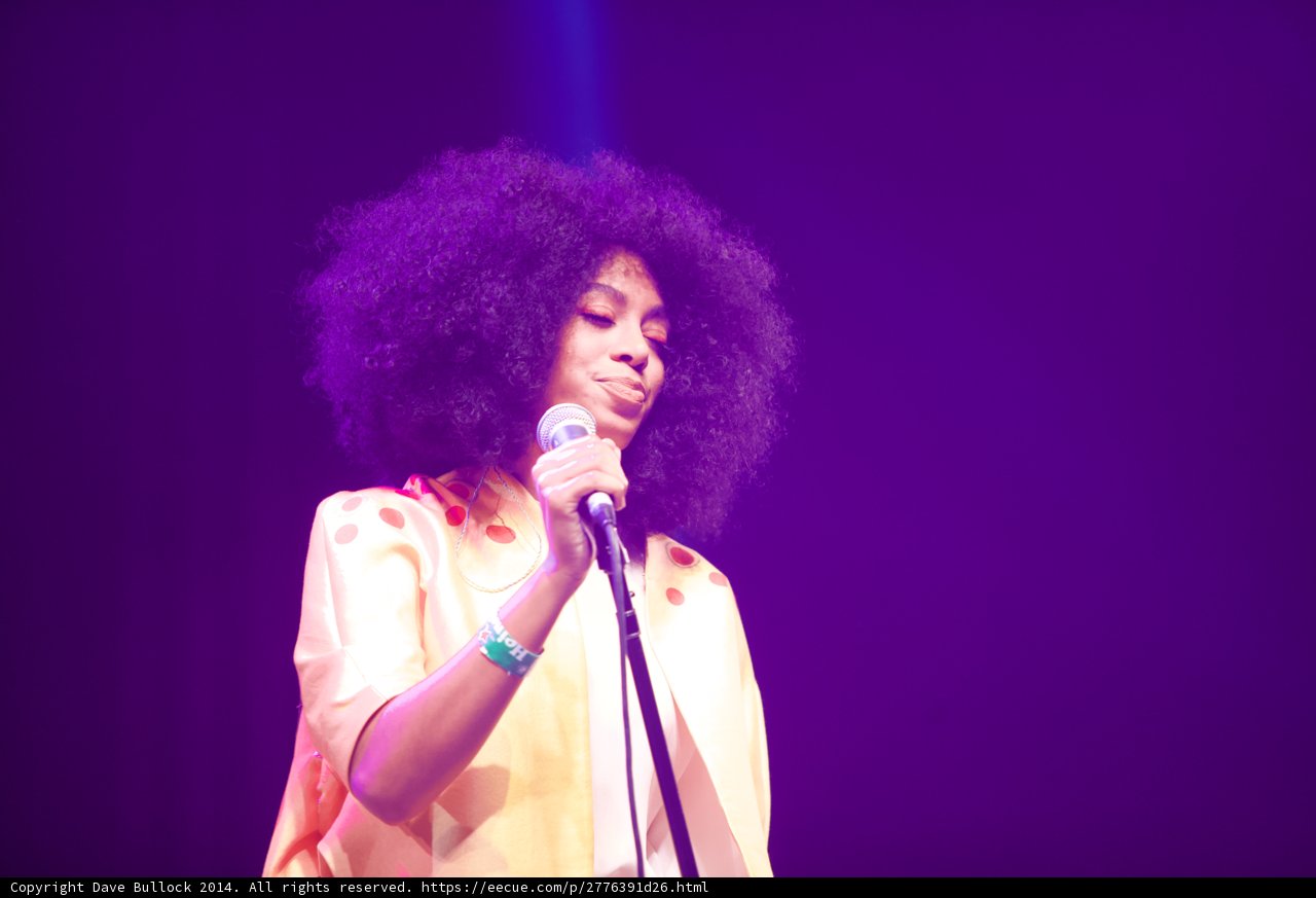 Solange Rocks the Mic at Coachella 2014