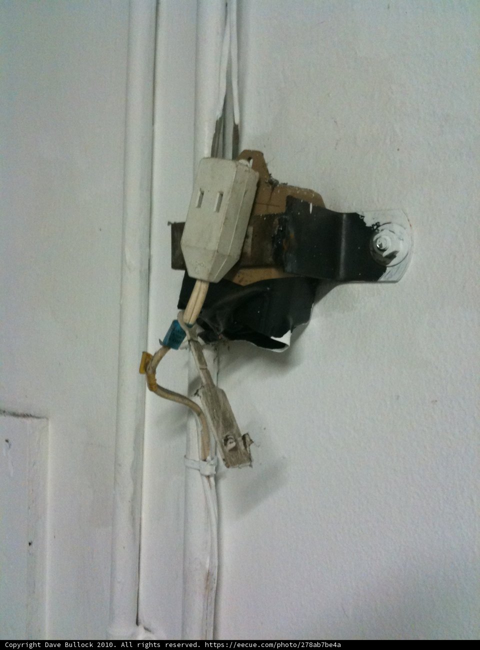 Electrical Adapter Outlet