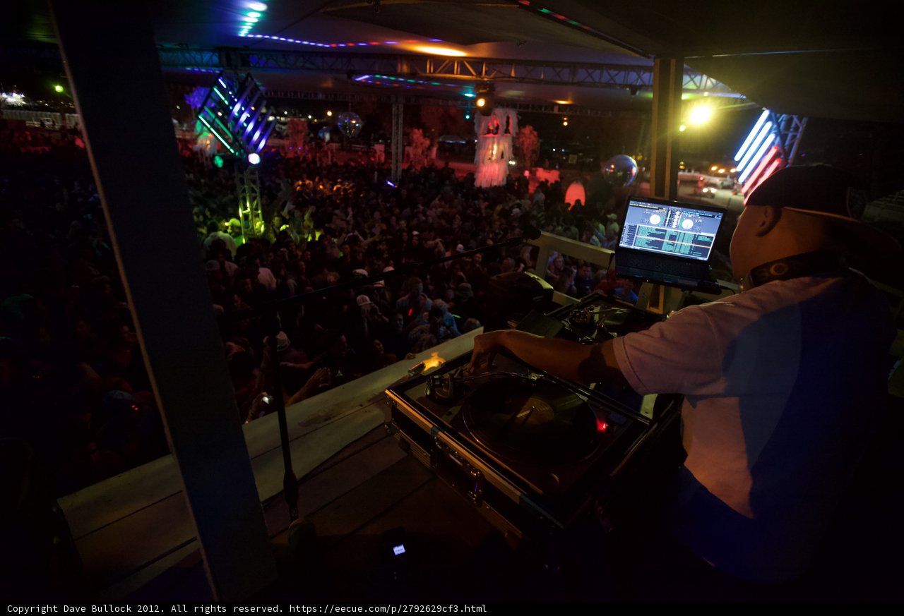 Urban DJ ignites crowd at Coachella